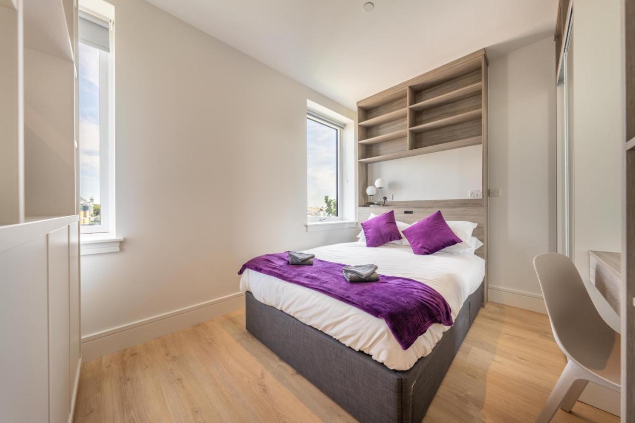Cozy Apartments - Free Wifi And Parking Onsite Feltham 外观 照片