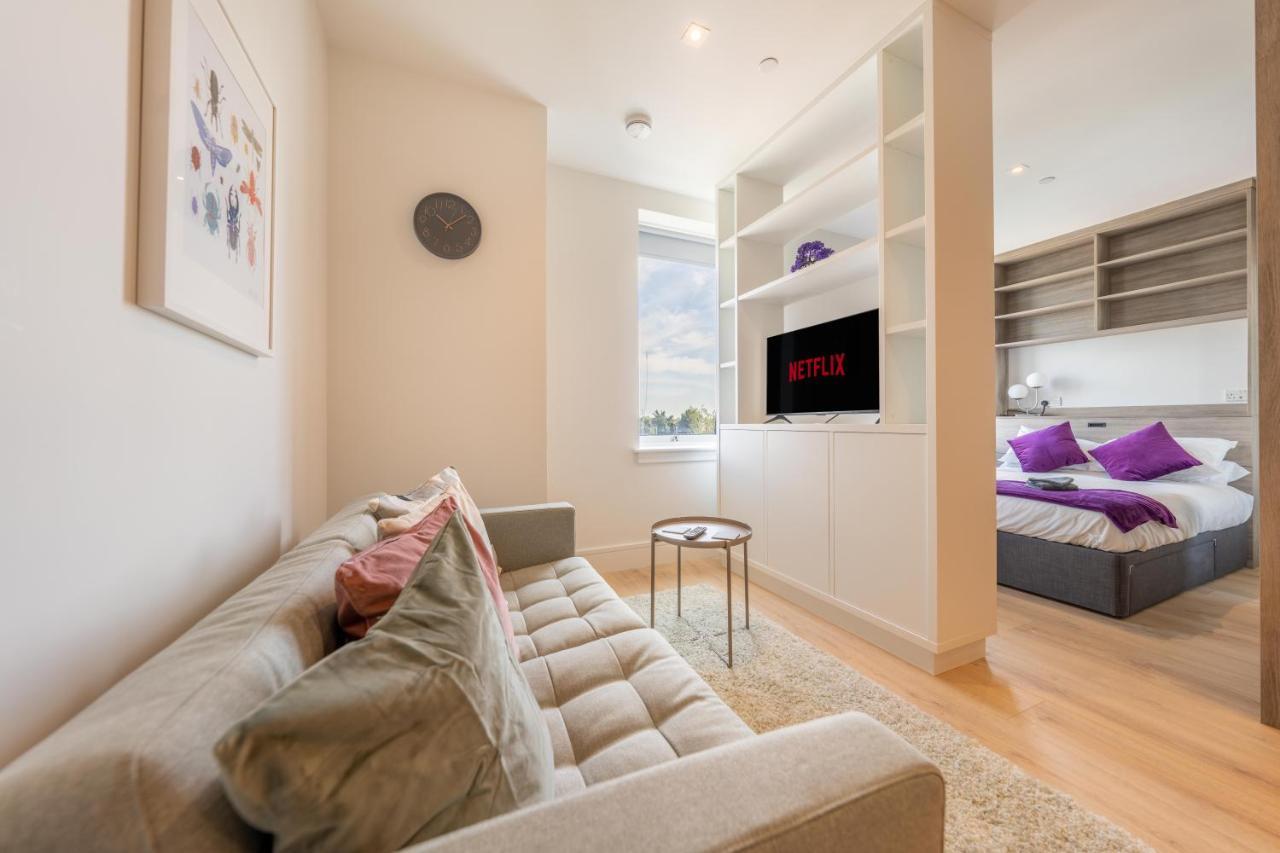 Cozy Apartments - Free Wifi And Parking Onsite Feltham 外观 照片