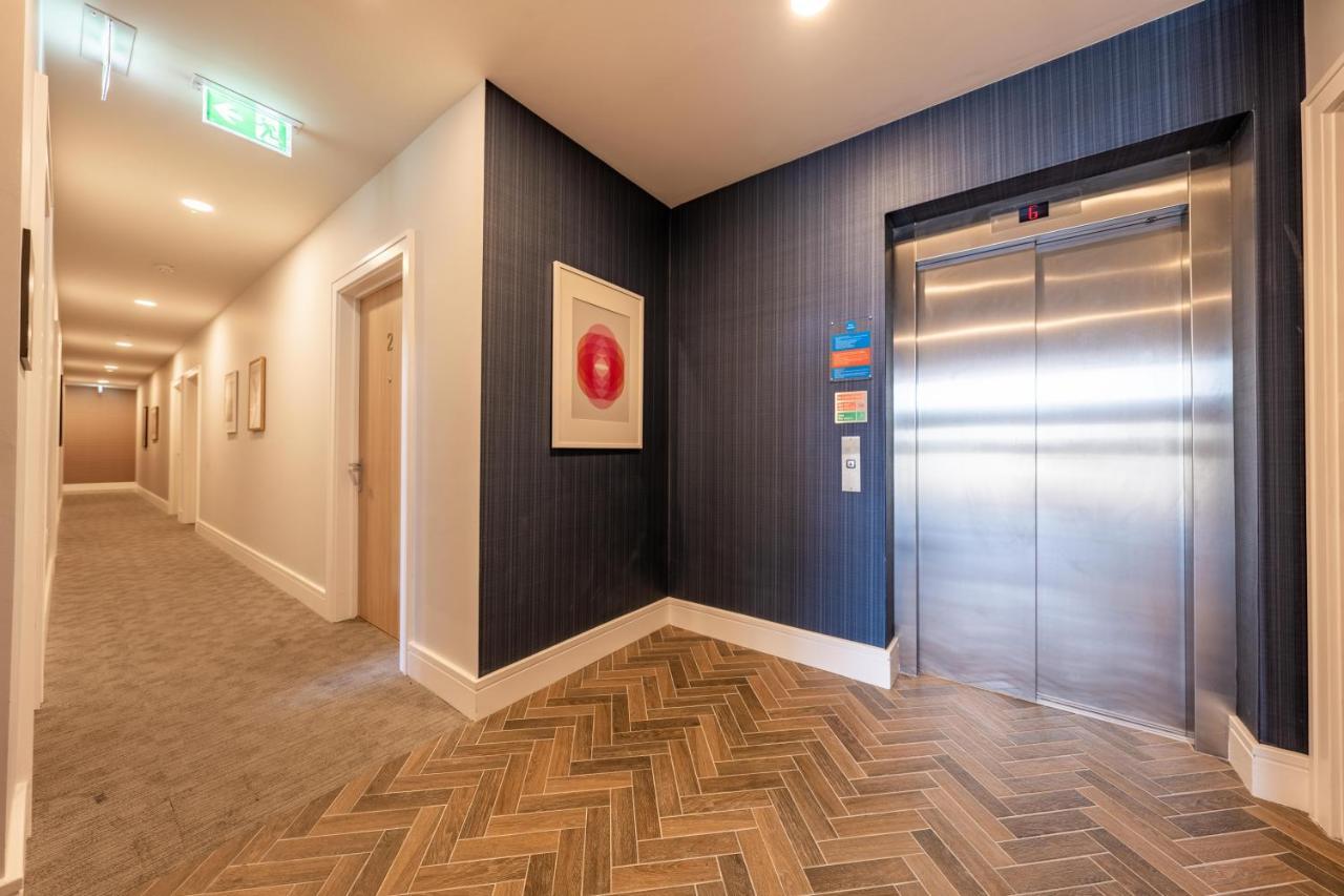 Cozy Apartments - Free Wifi And Parking Onsite Feltham 外观 照片